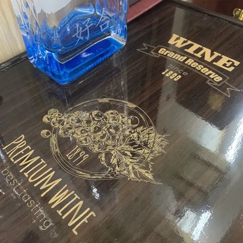 glass Laser Engraving f12a10d6 2385 45a6 87a7 94d873ce9290.webp